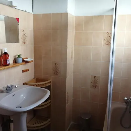 Lelou Holiday home